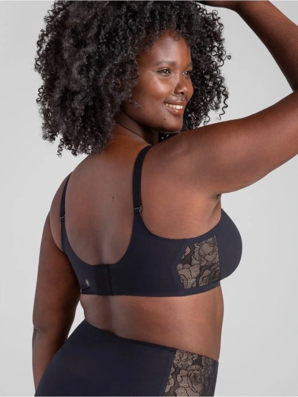Honeylove CrossOver Lace Bra in Runway Black 2X